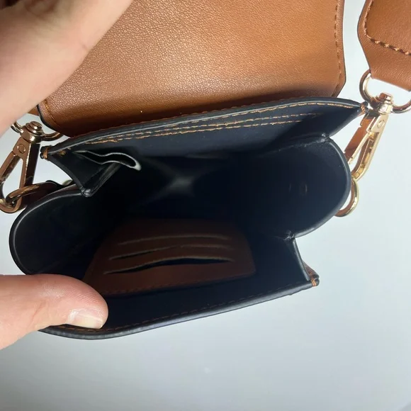 Lulla Collection NYC Brown Mini Crossbody Phone Bag Adjustable Strap - Picture 7 of 12